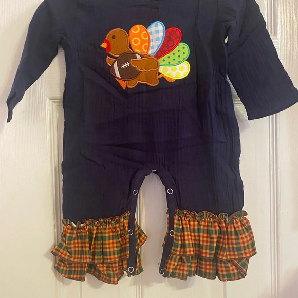 New Boutique Fall Romper - Picture 2 of 16